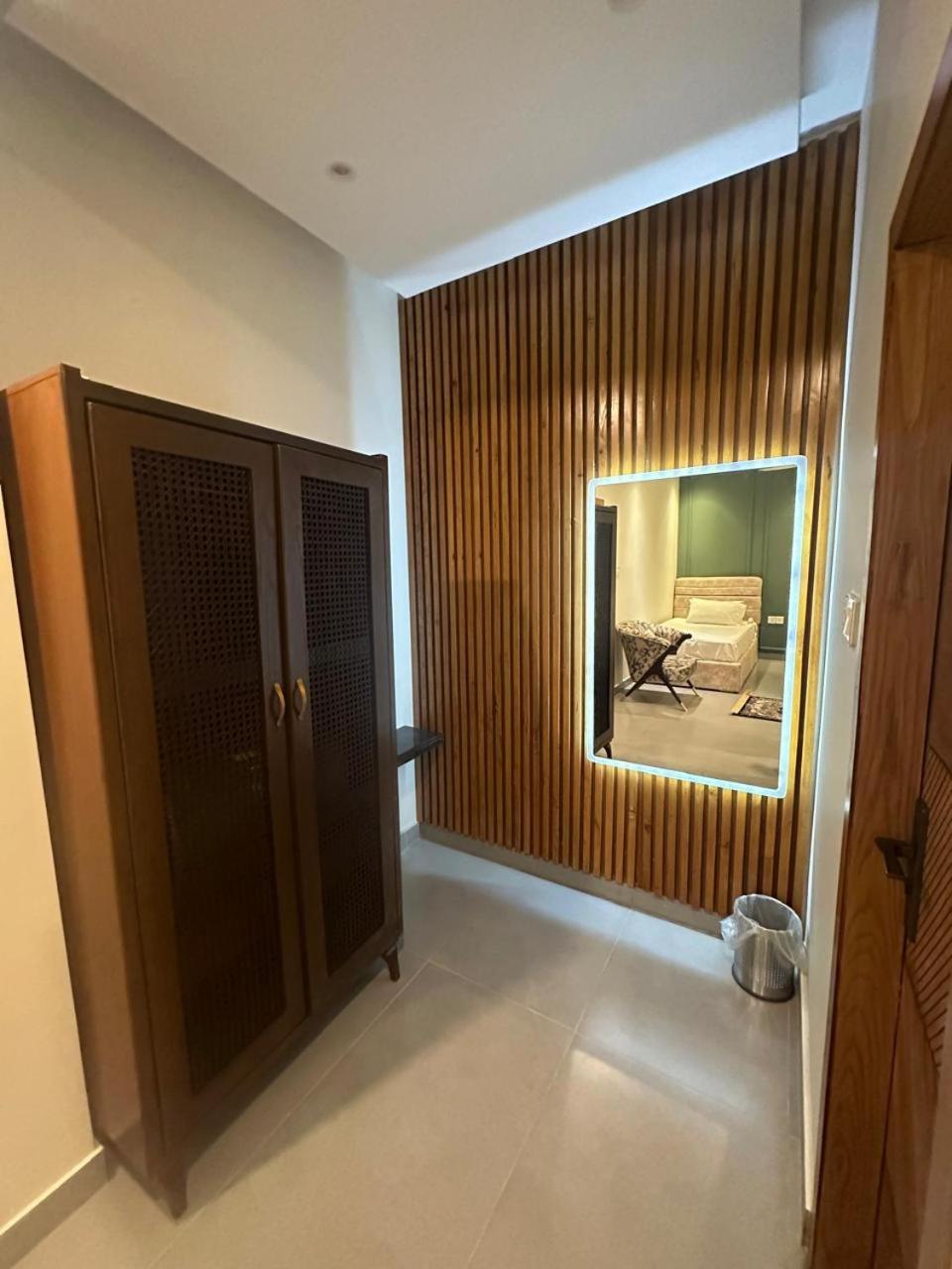 Hotel La Orilla Музафарабад Екстериор снимка